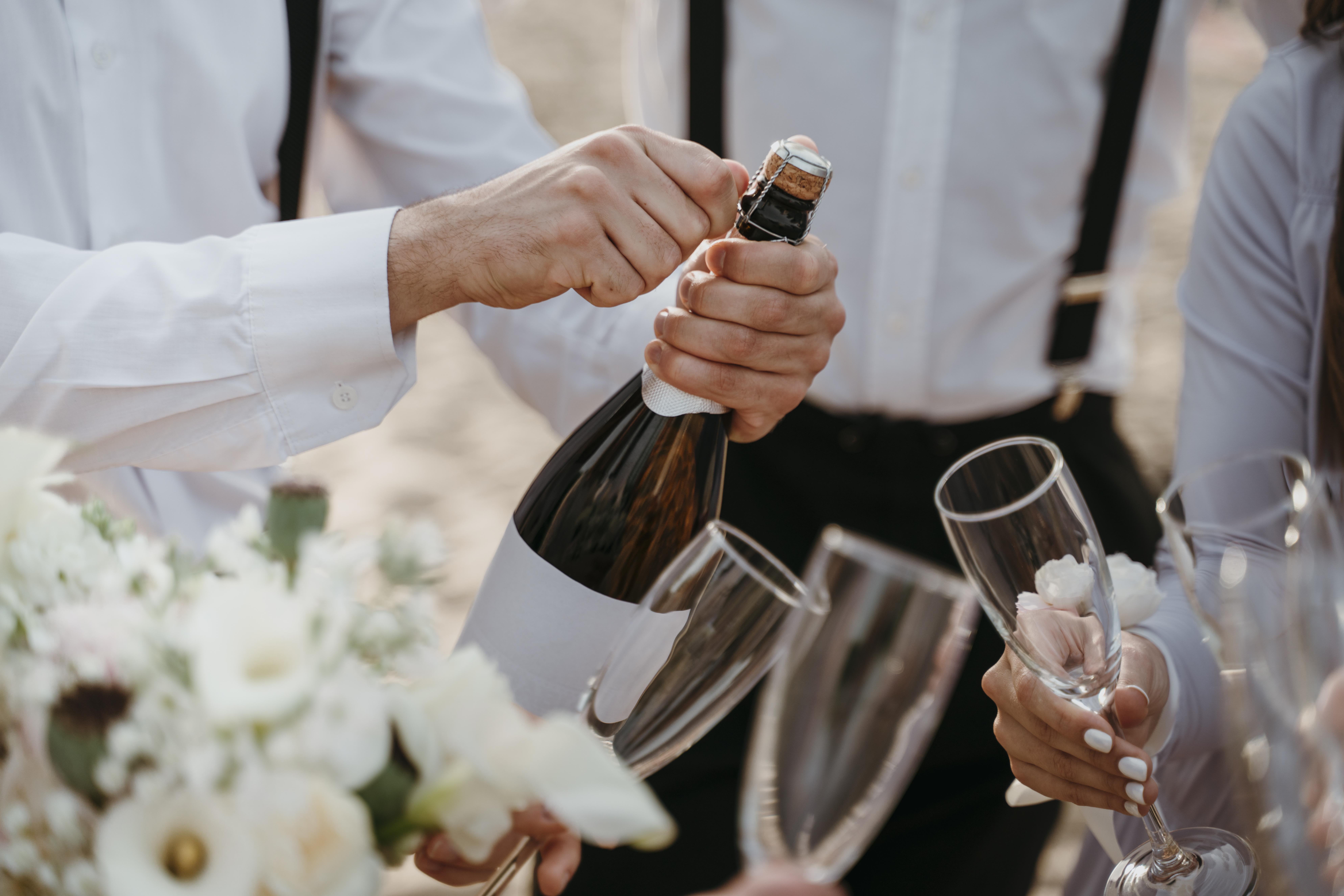 10 idées déco pour un vin d'honneur en extérieur
